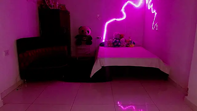 Chelsea  2 online show from March 2026 02:20:02 PM