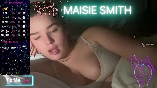 maisiesmithx online show from December 2024 12:32:02 AM