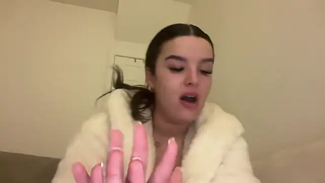 maisiesmithx online show from January 2025 11:35:01 PM