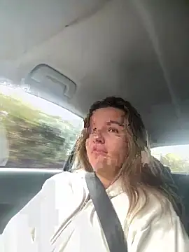 maisiesmithx online show from November 2025 12:22:01 PM