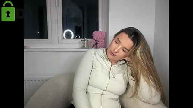 maisiesmithx online show from February 2026 10:02:02 PM