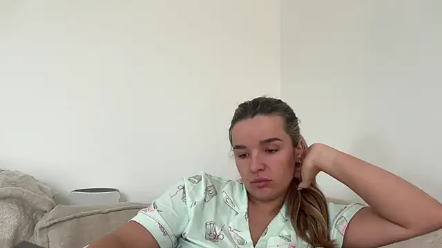 Snapshot of maisiesmithx chatting on May 2026 01:21:02 PM maisiesmithx online show from May 2026 01:21:02 PM