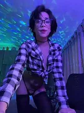 sue   0 online show from February 2025 11:16:02 PM