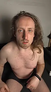 DrownMentallyyy online show from February 2026 05:41:01 PM