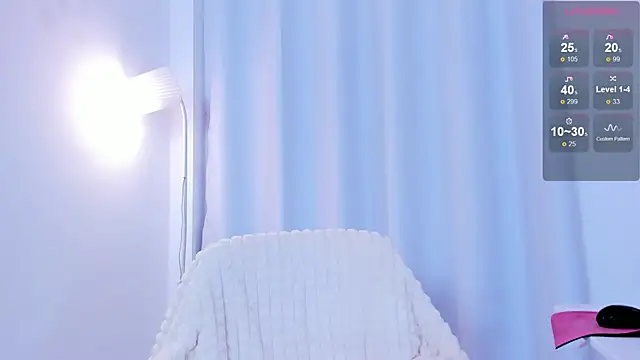 Snapshot of emydollyy chatting on February 2025 04:20:02 PM emydollyy online show from February 2025 04:20:02 PM