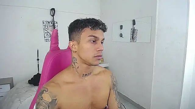 Leonard Price online show from February 2026 03:44:01 PM