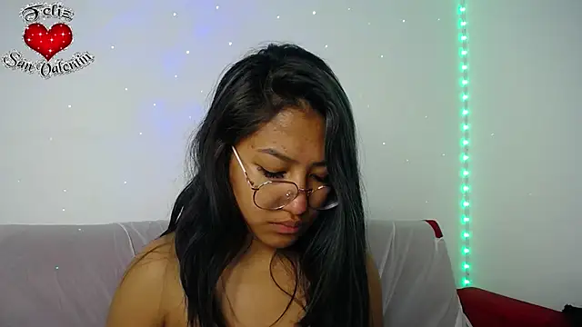 ricura mily online show from February 2025 04:50:01 AM