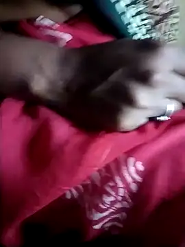 Snapshot of savixxx chatting on September 2025 07:39:02 PM savixxx online show from September 2025 07:39:02 PM