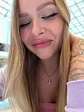 mur girl online show from February 2025 01:08:01 PM