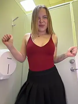 mur girl online show from April 2026 12:41:01 PM