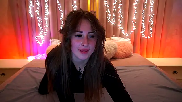 GentleAdellee online show from December 2025 01:39:02 PM