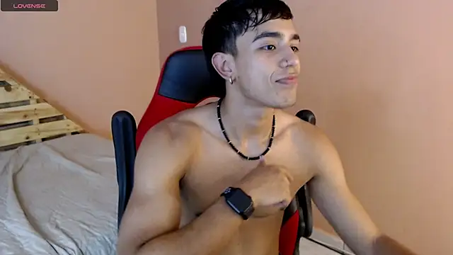 Snapshot of karlgiles_ chatting on February 2025 06:02:02 PM karlgiles online show from February 2025 06:02:02 PM