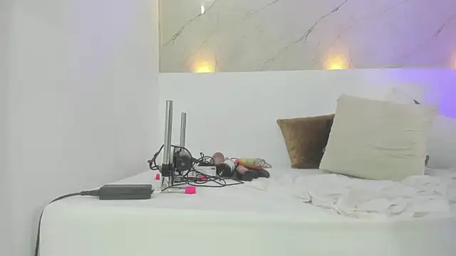 Sofii Cooper1 online show from January 2025 10:08:01 AM