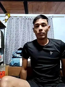 Snapshot of SexyNicoHotxx chatting on January 2025 12:48:01 AM SexyNicoHotxx online show from January 2025 12:48:01 AM