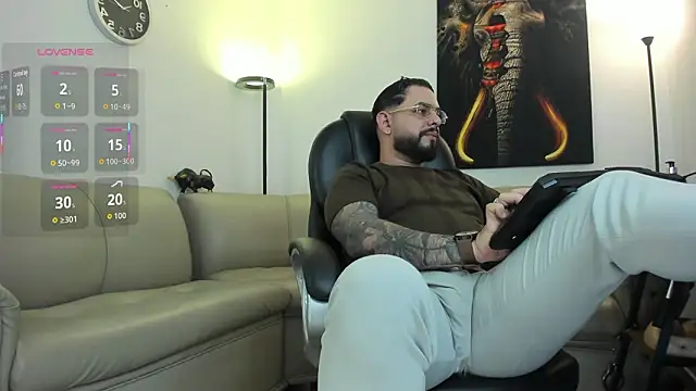 Ethan Castellano online show from February 2026 09:09:02 PM