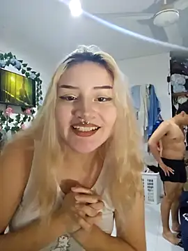 Snapshot of sadnessgyall chatting on February 2025 05:30:02 AM sadnessgyall online show from February 2025 05:30:02 AM