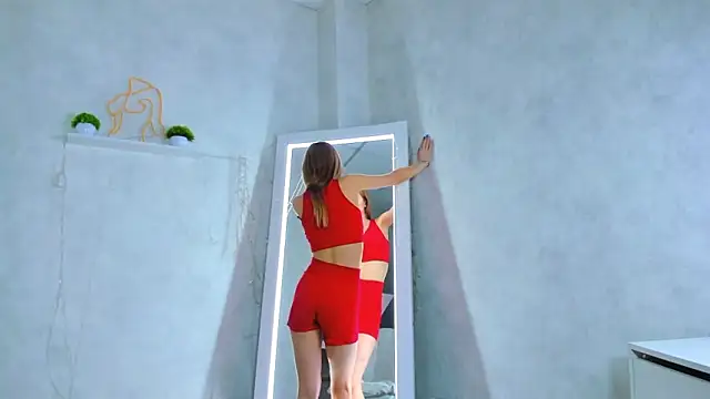 Snapshot of Cherry_Price chatting on February 2025 02:53:01 AM Cherry Price online show from February 2025 02:53:01 AM