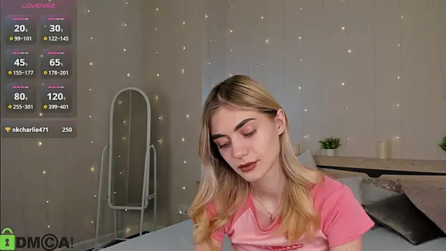 Snapshot of Cherry_Price chatting on September 2025 12:23:02 AM Cherry Price online show from September 2025 12:23:02 AM