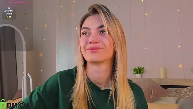 Snapshot of Cherry_Price chatting on October 2025 11:49:02 PM Cherry Price online show from October 2025 11:49:02 PM