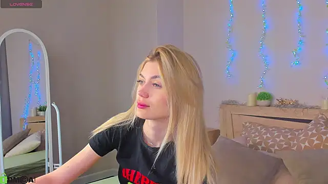 Cherry Price online show from May 2026 11:12:02 PM