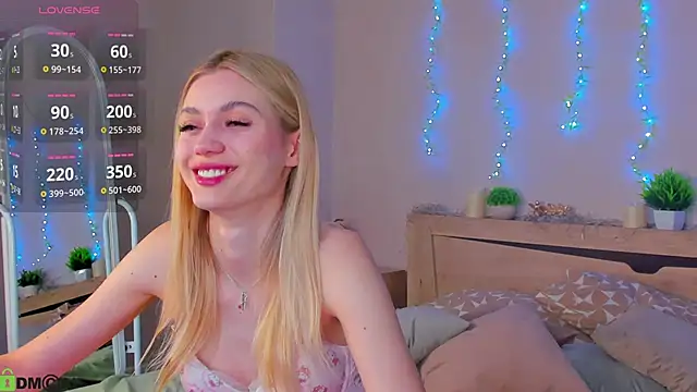 Cherry Price online show from May 2026 11:32:01 PM