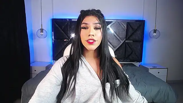 MIA YOURHOTTIE online show from January 2025 02:06:01 AM