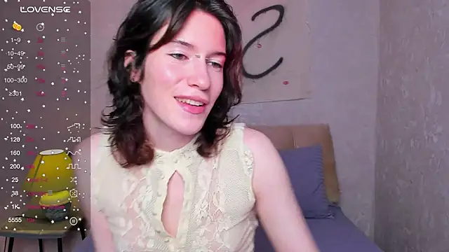 Kolette Gray online show from November 2025 01:06:01 PM