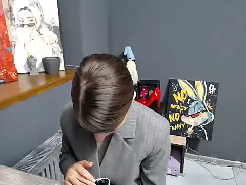 felicity gold online show from October 2025 06:24:02 AM