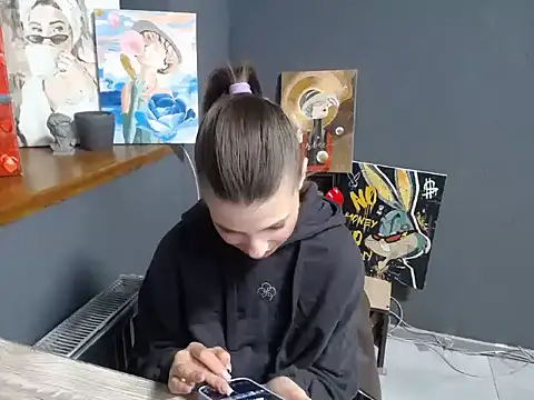 felicity gold online show from March 2026 07:55:02 AM