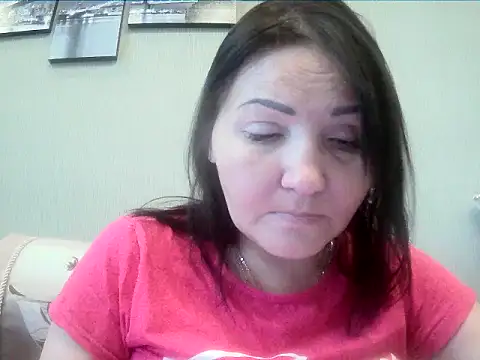 Snapshot of ClaireSunset chatting on May 2026 05:31:02 PM ClaireSunset online show from May 2026 05:31:02 PM