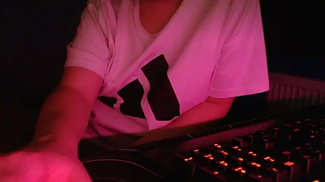 Scotland 100 online show from November 2025 09:35:02 PM