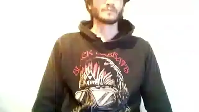 Loggan donnelly online show from November 2025 10:08:01 PM