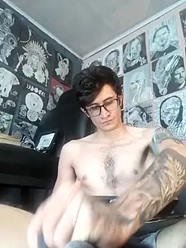 Loggan donnelly online show from February 2026 06:36:02 PM