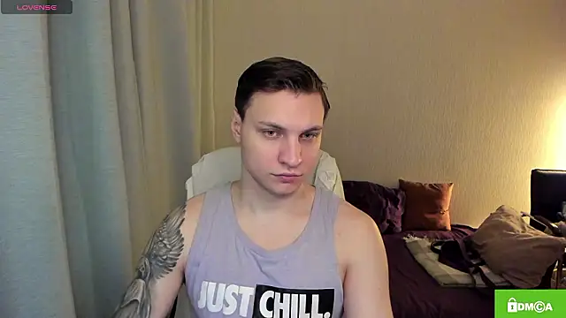 handsome guy01 online show from March 2026 05:25:01 PM