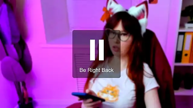 CarolGiggly online show from September 2025 06:00:01 PM