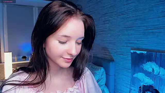 Snapshot of MerylHedley chatting on December 2024 01:32:02 PM MerylHedley online show from December 2024 01:32:02 PM