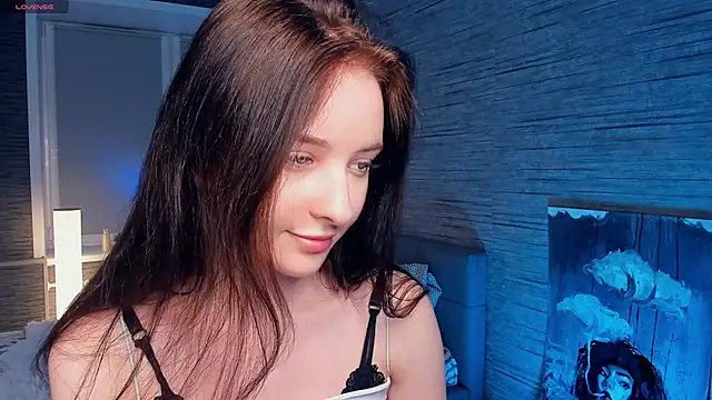 Snapshot of MerylHedley chatting on December 2024 01:28:02 PM MerylHedley online show from December 2024 01:28:02 PM