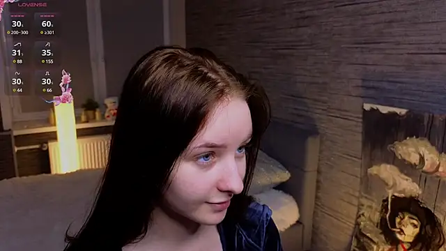 Snapshot of MerylHedley chatting on March 2025 10:07:02 AM MerylHedley online show from March 2025 10:07:02 AM