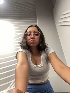 Kay LustyWife online show from February 2025 01:22:01 AM