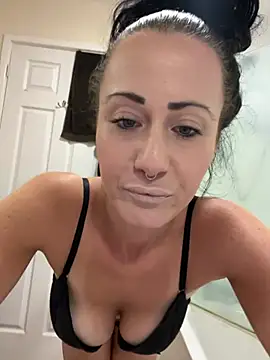 SweetSolez online show from July 2026 09:14:01 PM