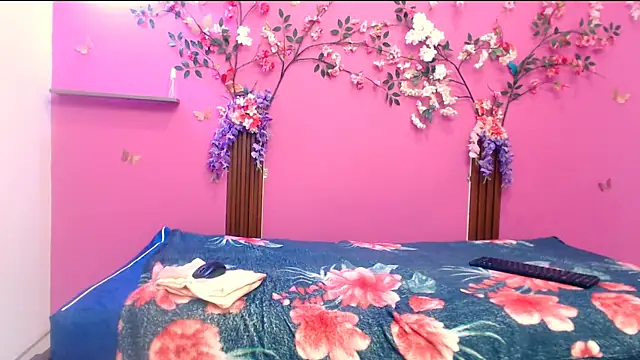 analdeepalejandra18 online show from December 2025 07:40:02 PM