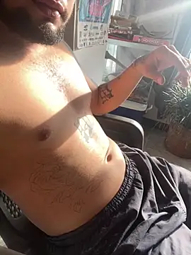 Snapshot of MrSoulMommy chatting on November 2025 12:27:02 PM MrSoulMommy online show from November 2025 12:27:02 PM