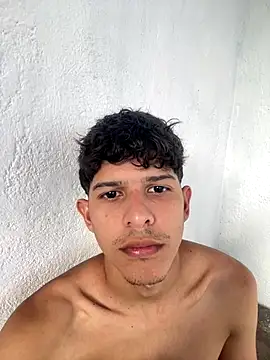 Snapshot of LiamGadiell chatting on December 2025 08:13:02 PM LiamGadiell online show from December 2025 08:13:02 PM