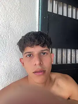 Snapshot of LiamGadiell chatting on February 2026 06:28:02 PM LiamGadiell online show from February 2026 06:28:02 PM