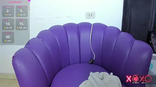 Kala Alia online show from November 2025 07:37:01 PM