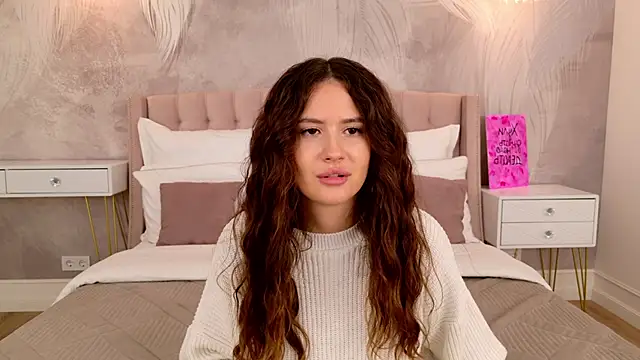 milaleoneli online show from September 2025 04:40:01 PM