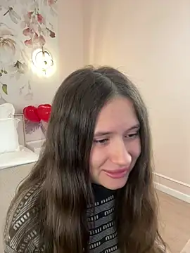 milaleoneli online show from February 2026 03:08:01 PM