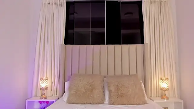 Aliison Smith online show from April 2026 04:50:02 AM