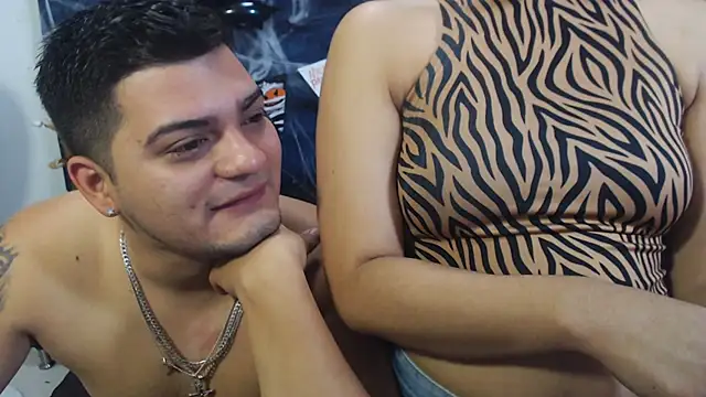 Group Lustt online show from October 2025 02:23:02 AM