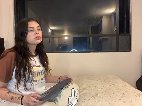 Scarlett Jazmin online show from January 2025 11:59:02 PM